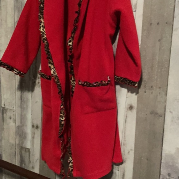 the children's place red leopard robe size 5-6 - Picture 3 of 5